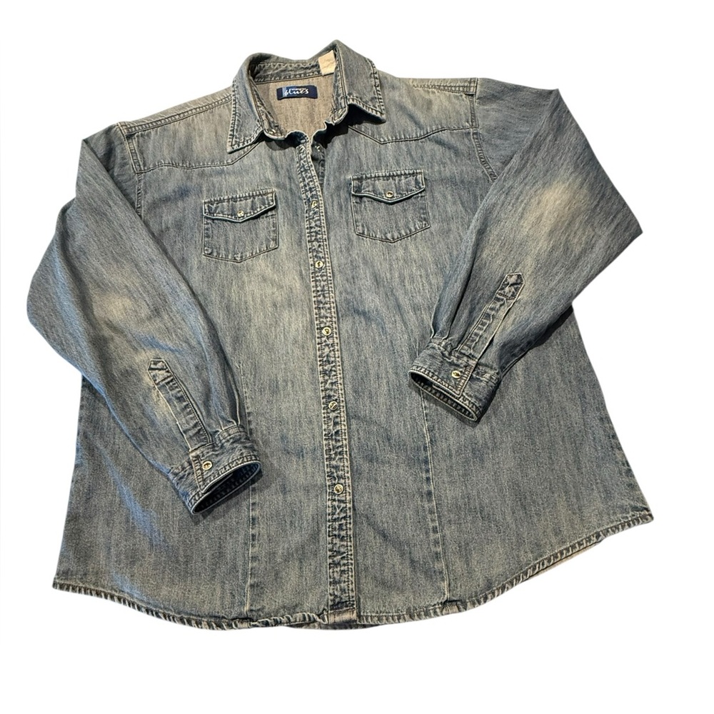 Vintage Wrangler Blues Denim Shirt/Jacket in a Faded Blue - Picture 7 of 12